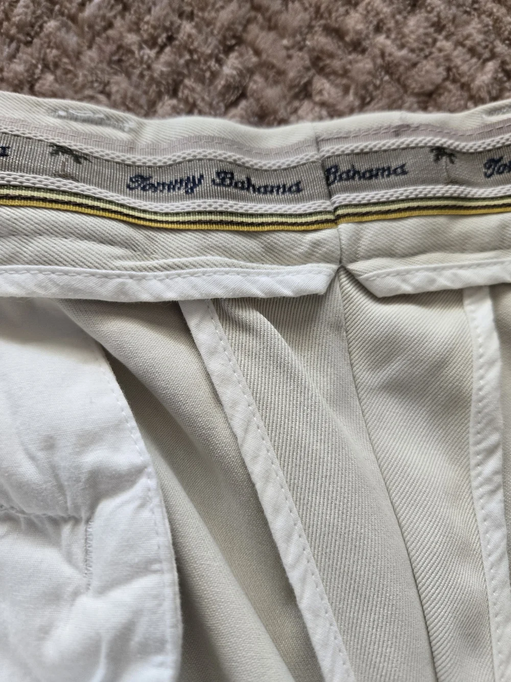 Tommy Bahama 40x30 100% Silk Ivory Pleated Pants
